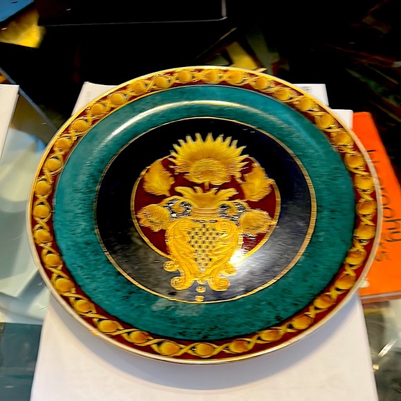 Oriental Decorative Plate - Picture 1 of 7